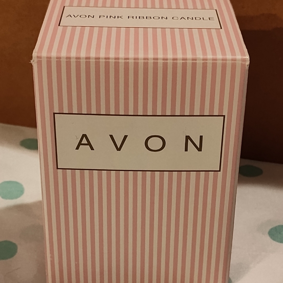 NEW! Avon Candle - Picture 4 of 7